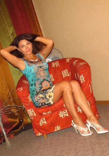 Проститутка индивидуалка Катеринка Шатенка c 3 размером груди у метро Выборгская СПб Фото - 5