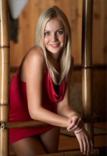 Шлюха индивидуалка Гульнара Блондинка c 3 размером груди у метро Петроградская Питер Фото - 4