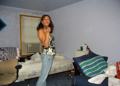 Путана Маша Шатенка c 2 размером груди у метро Площадь Ленина Санкт-Петербург Фото - 4