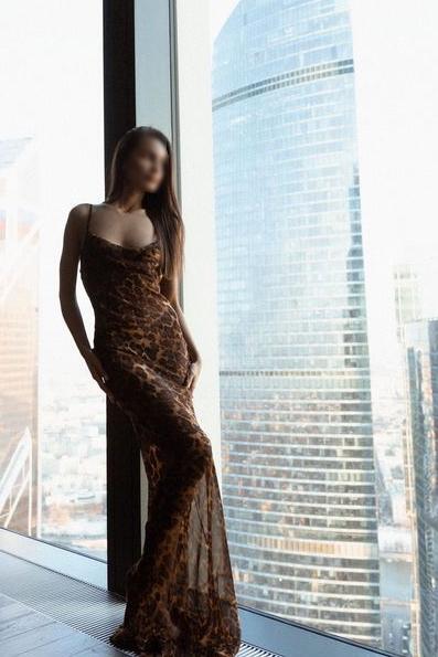 Проститутка Вика Брюнетка c 2 размером груди у метро Достоевская СПб Фото - 2