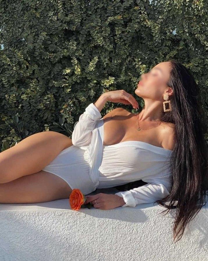 Шлюха Гуля Брюнетка c 3 размером груди у метро Сенная Площадь Питер Фото - 3