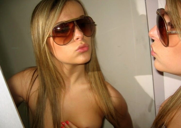 Индивидуалка Ксю Русая c 1 размером груди у метро Девяткино Санкт-Петербург Фото - 4