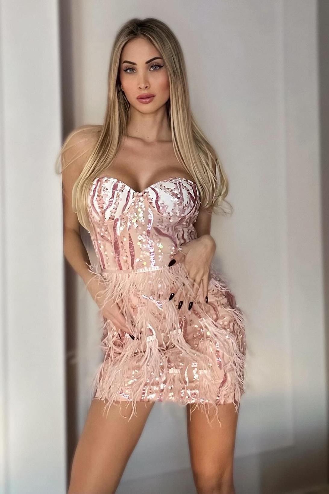 Индивидуалка СПб Олеся Рыбацкое, +7(981)136-33-84