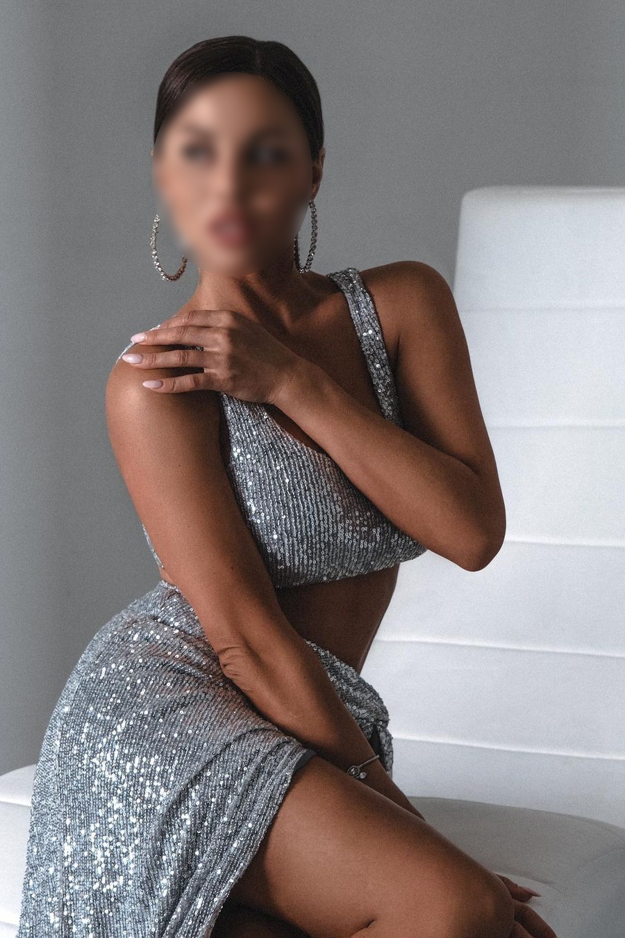 Путана Яся Брюнетка c 2 размером груди у метро Проспект Ветеранов Санкт-Петербург Фото - 5