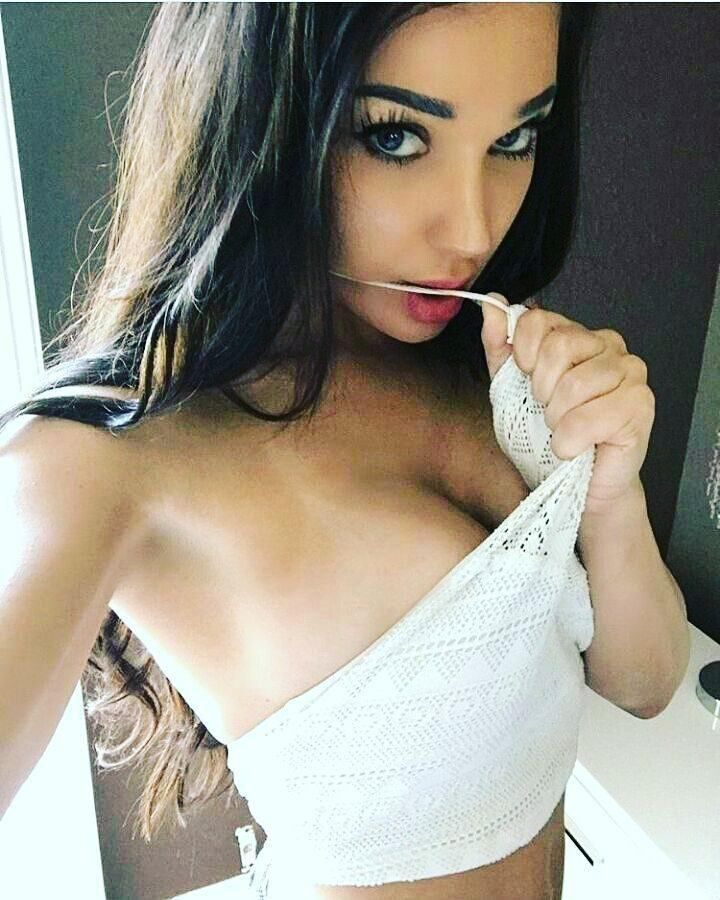 Индивидуалка Жанна Брюнетка c 2 размером груди у метро Технологический Институт Санкт-Петербург Фото - 2